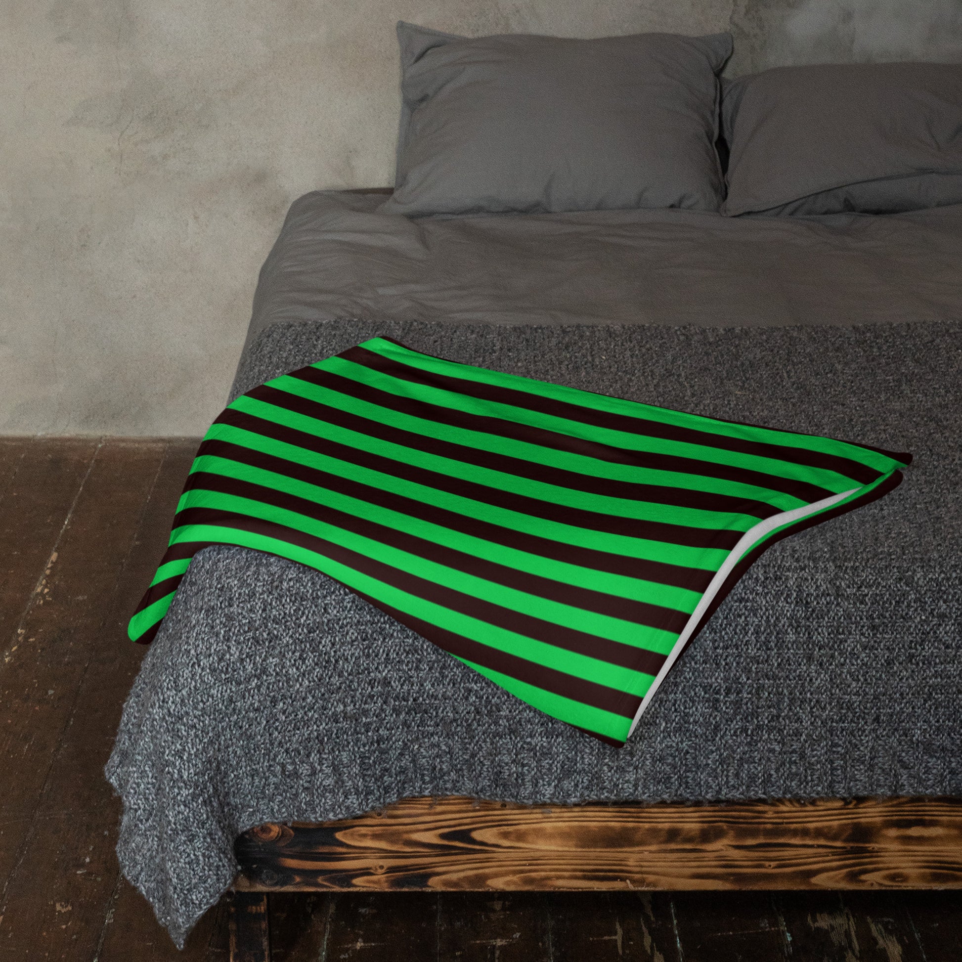 Green and Black Stripe Throw Blanket